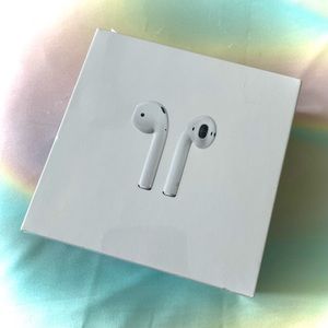 BRAND NEW UNOPENED Second Gen AirPods with Charging Case < NEXT DAY SHIPPING🎧🎶